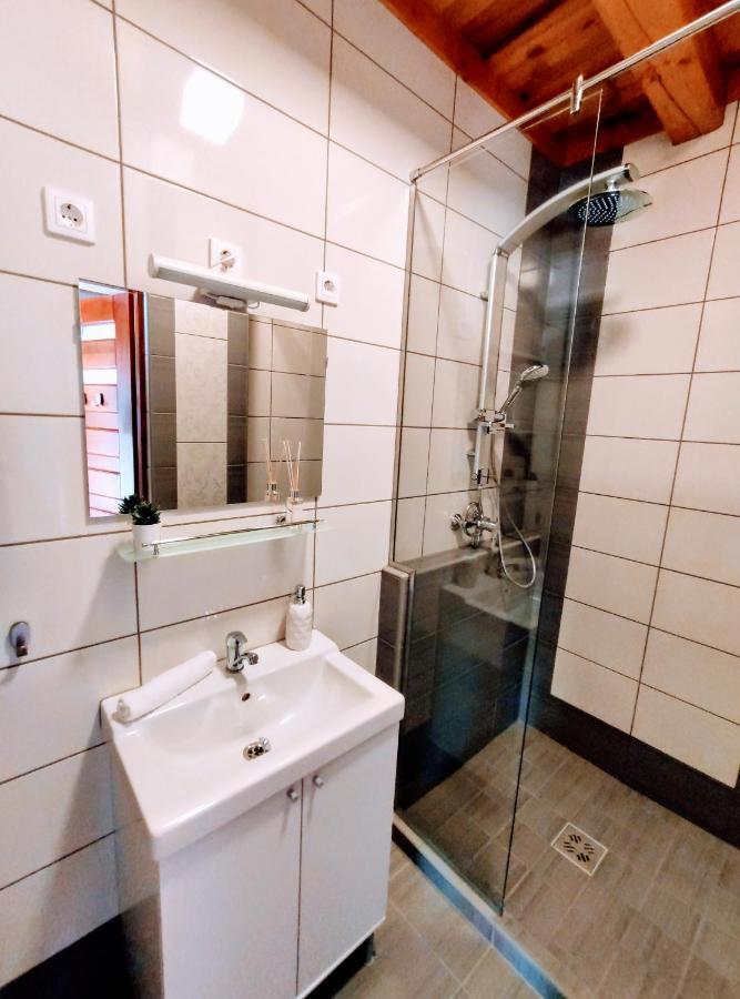 Kishid Vendeghaz Pilismarot Apartment Exterior photo